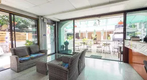 Born Guest House - Image 3