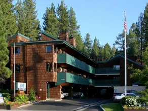 GetAways at Snow Lake Lodge - Image 1