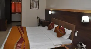 HOTEL RAMA RESIDENCY - Image 2