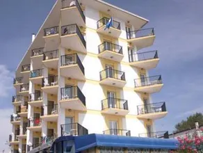 Hotel Mondial - Image 1