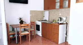 Blue Sky Apartments - Image 4
