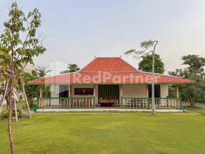 Ndalem Joglo Kawijayan Syariah Mitra RedDoorz - Image 5