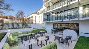 Riva Prestige Hotel - Image 4