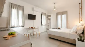 Naxos Balcony Apartments - Image 2