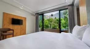 Luxus Naran - Image 2