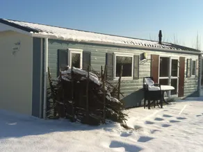 Spacious chalet with a terrace at 200 m. from the beach - Image 5