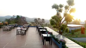Phurapee Pakchong - Image 4