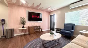 Golden Downey Designer Abode - Poolside Suite - Image 2