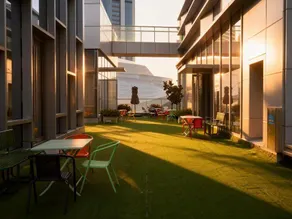 HOTEL FIVE - Image 3