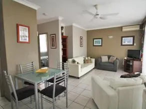 The Tahitian Holiday Apartments - Image 3
