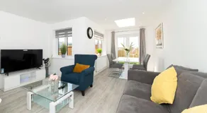 Greenfield Holiday Homes - Image 2