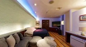 Hotel NOON - Image 2