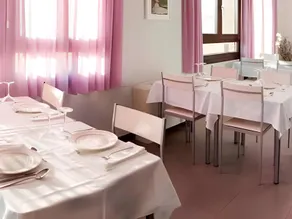 Hotel Valdelinares (Soria) - Image 2