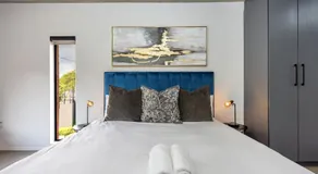 Cozy Hyde Park House Apartments - Image 2