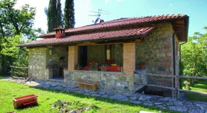 Striking Farmhouse, Ortignano - Image 5