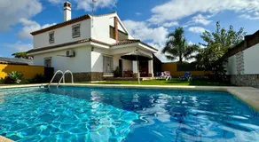 Villas Dehesa Roche Viejo - Image 1