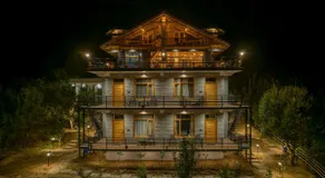 Sharan Stay - Image 3