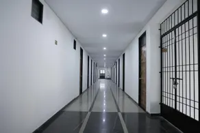 Hotel Sky Blue - Image 3