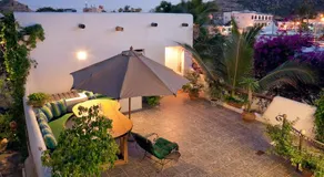 Los Milagros Hotel - Image 3