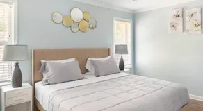 King Bed_Cozy Urban Retreat-Central Memphis - Image 2