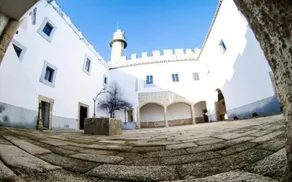 Casa Rural Castillo de Cáceres - Image 3