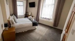 Top Hoose Amble - Image 2