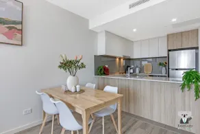 Parramatta 2 Bed Apt with Parking NPA011-3101 - Image 5