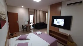 Guines Palace Hotel - Image 2