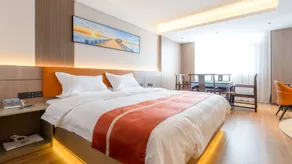Junya Meijia Smart Hotel (Rongzhou Ancient City Branch) - Image 2