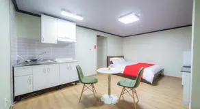 Hotel Castle - Image 3