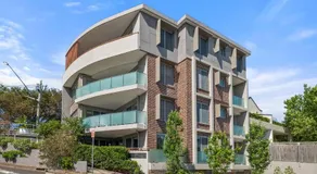 The Pymble Residence Modern Comfort & Prime Location - Image 5