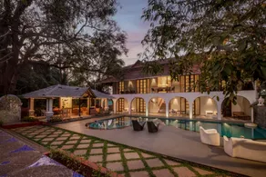 Parra Villas - Image 2