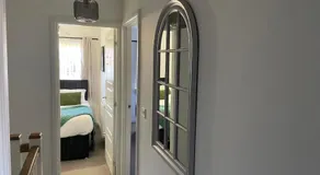 Newcastle Spacious 3-bedroom Semi-detached House with Parking, Sleeps 8, by URBAN PINNACLE STAYS - Image 4
