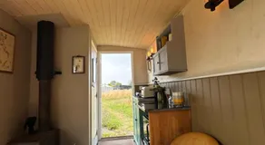 Buzzard Holt Hosting - Image 3