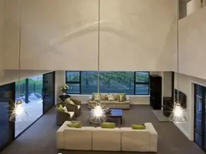 Kiwiesque - Luxury Vineyard Accommodation - Image 2