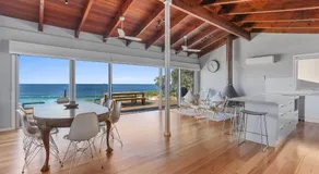 LA VISTA -49 Bunga St- Impresionante casa frente al mar + vistas panorámicas + acceso a la playa propia - Image 3