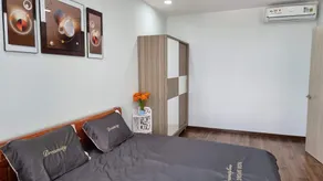 Lovely Luxury Apartment 2 - Image 5