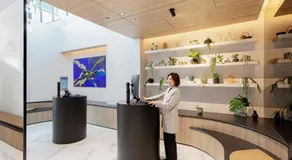 Brady Hotels Jones Lane - Image 2