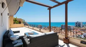 PH BELLAGIO: Luxurious and Romantic duplex penthouse with PRIVATE POOL & sea views - Image 3
