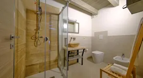 ZENITH Rooms - Image 5