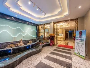 Green Land Hotel - Image 5