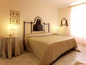 Villa Amelia Rooms - Image 2