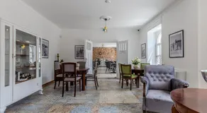 Fulop Panzio Rooms - Image 3