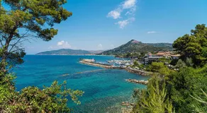 5 Bedroom Beautiful Home In Sessa Cilento - Image 5