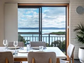 Granite Beach House - Image 3