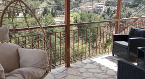 family home - Image 2