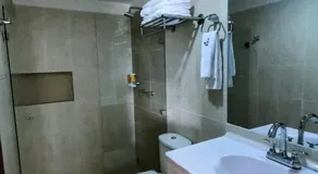 Quedate Apartahotel San Gil Plaza - Image 2