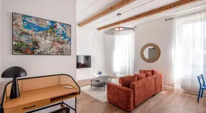 Apartment in the heart of Marseille well located - Image 3