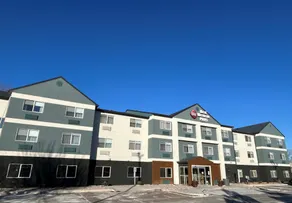 Best Western Plus Paper Valley Hotel - Image 5