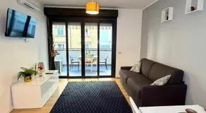 Lux Fara - Image 2